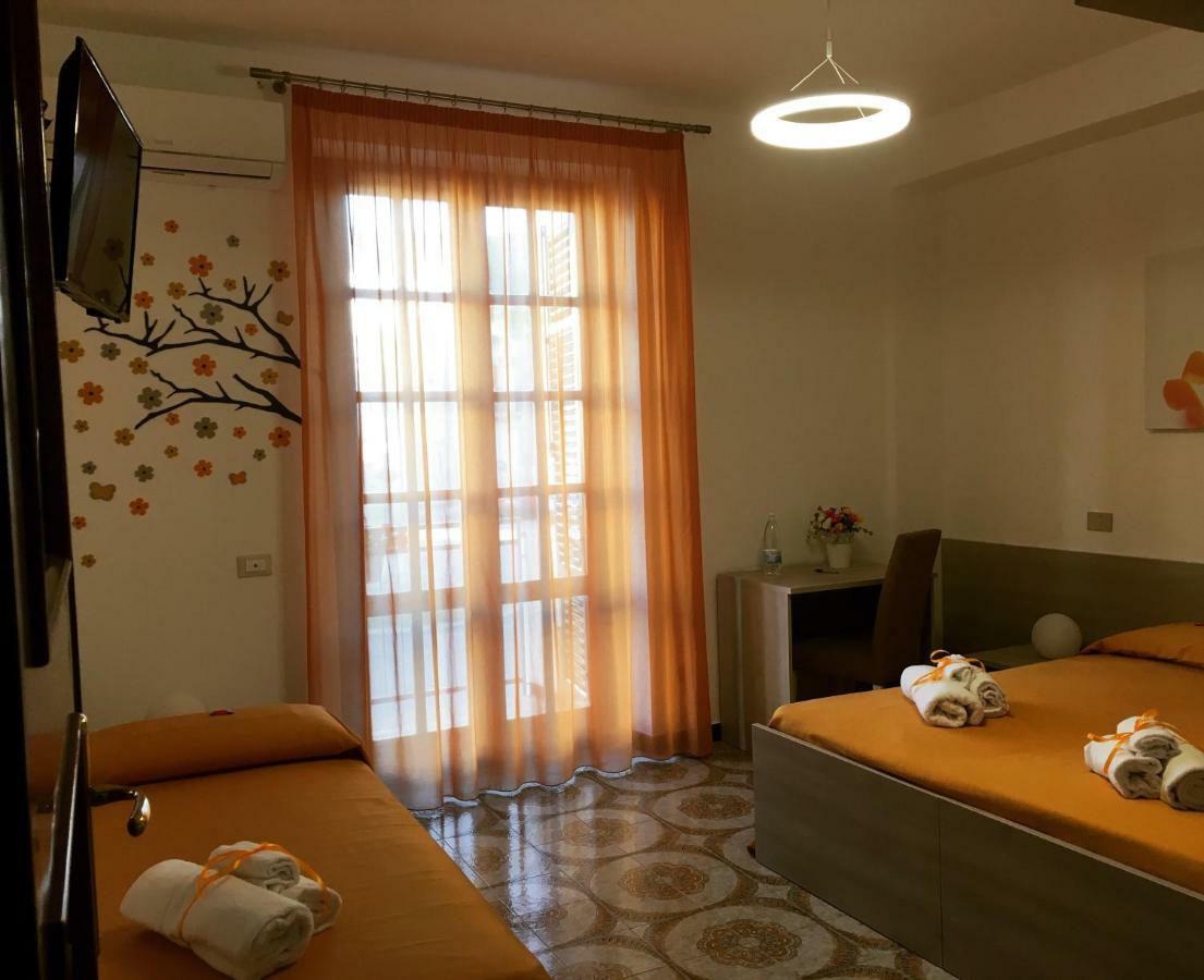 Alto Giardino Rooms Terrasini Extérieur photo